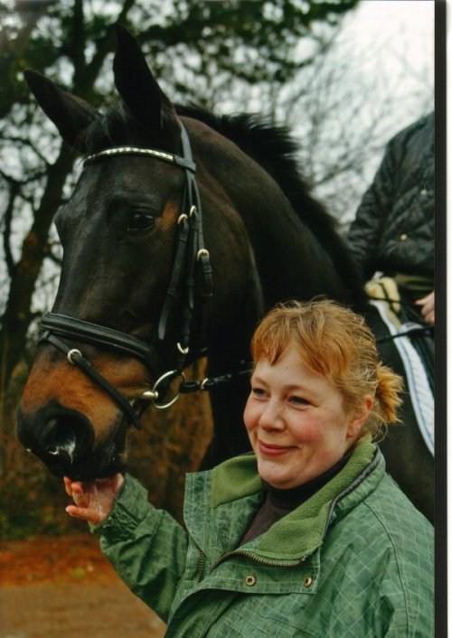 Monique Ask og Birgitte, foto taget af Britt Carlsen i 2003 da hun var forbi og lave en artikel om Monique.